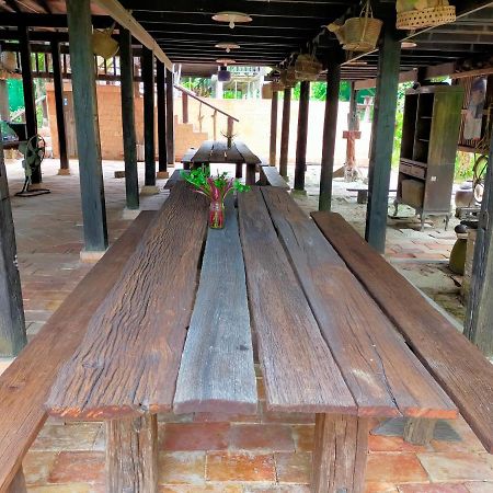 Baanthaeraek Vintage Bungalow Songkhla Luaran gambar