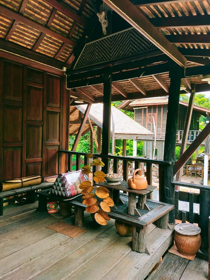 Baanthaeraek Vintage Bungalow Songkhla Luaran gambar