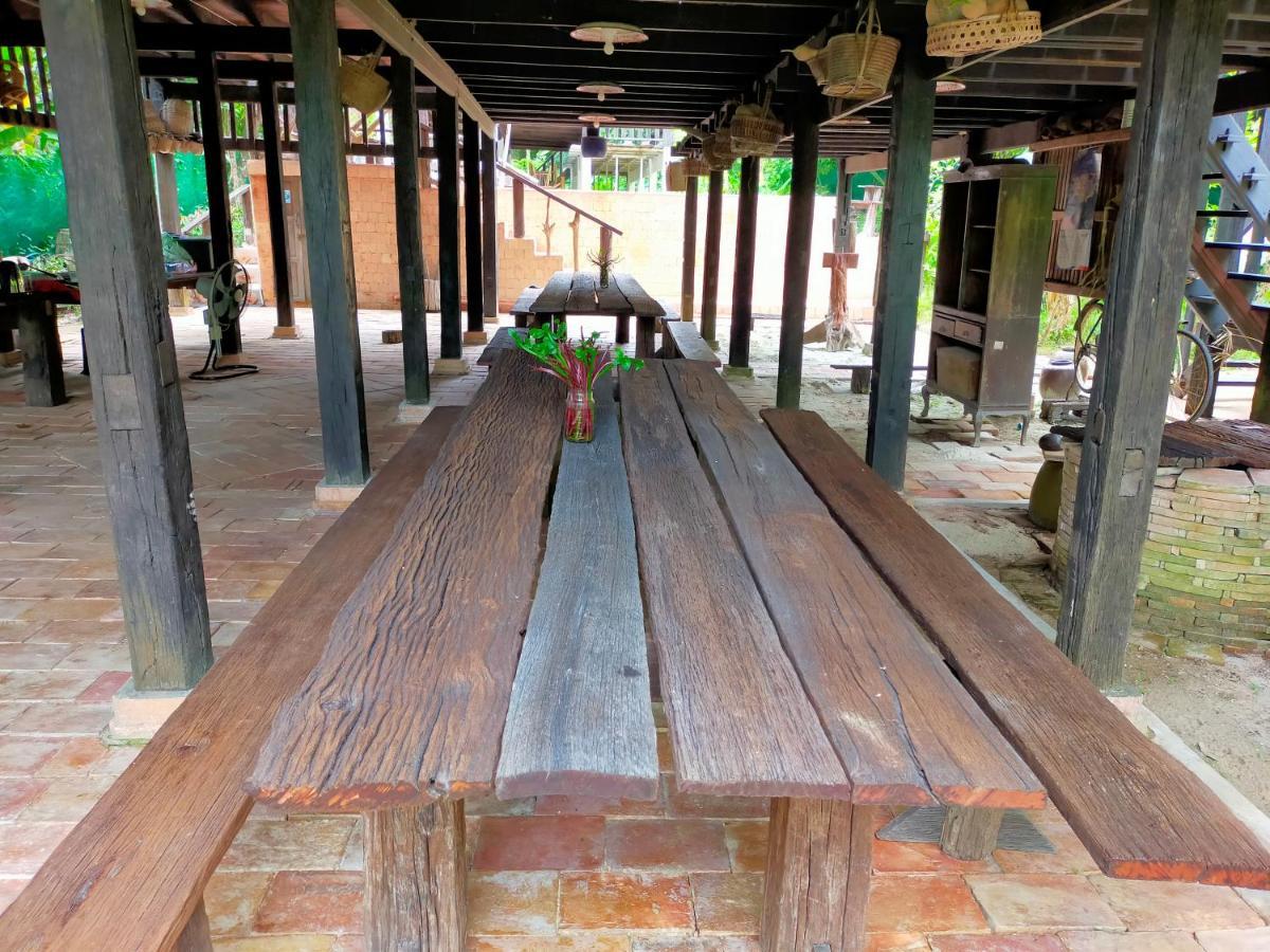 Baanthaeraek Vintage Bungalow Songkhla Luaran gambar